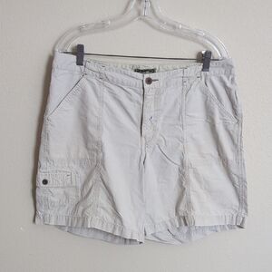 Eddie Bauer Light Khaki 100% Cotton Casual Shorts